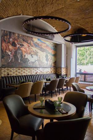 restaurant_bryanskij_byk_photo1