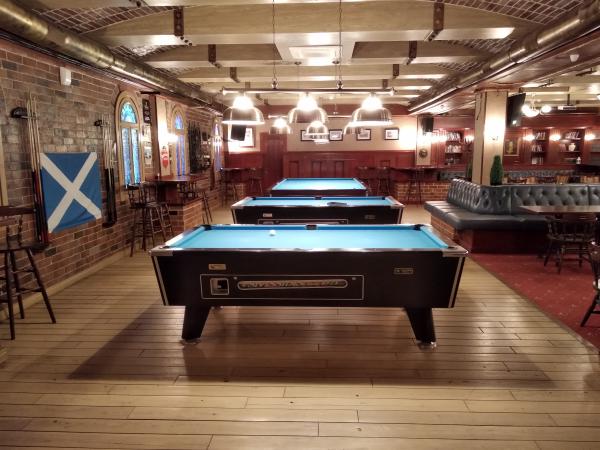 restoran_the_kings_bronzovyj_lev_photo2