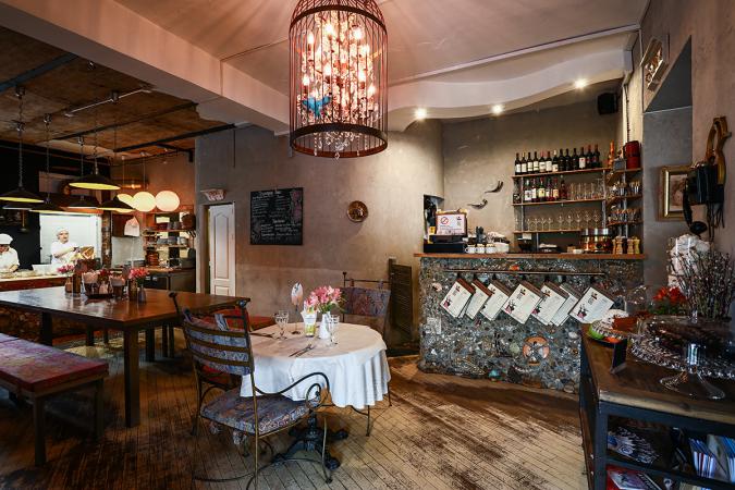 restaurant_est_hinkali_i_pit_vino_photo_2