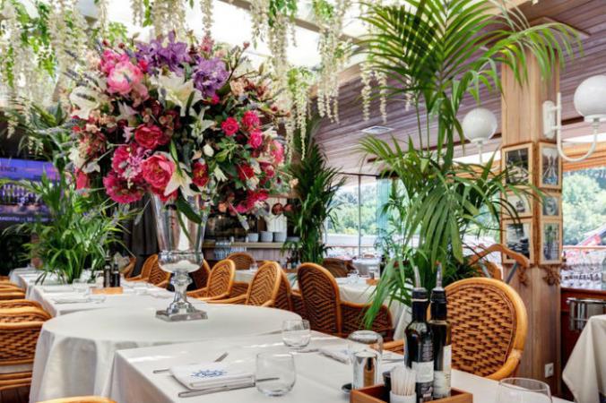 teplohod_restoran_lastochka_photo2