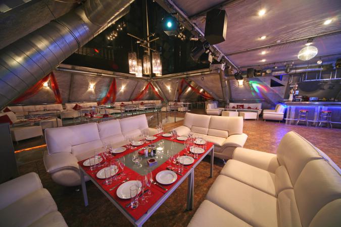 club_vysotka_1