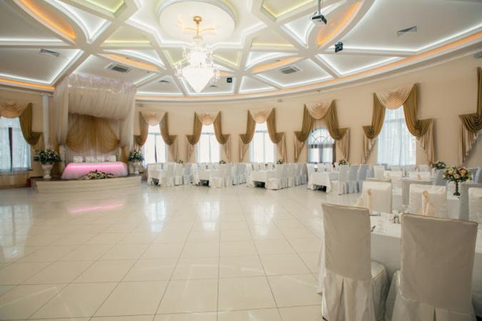 banketnyj_zal_oazis_v_lesu_photo_3